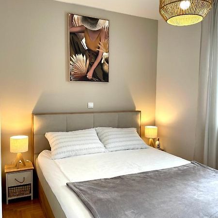 Apartment Dalmatino Baška Voda Eksteriør billede