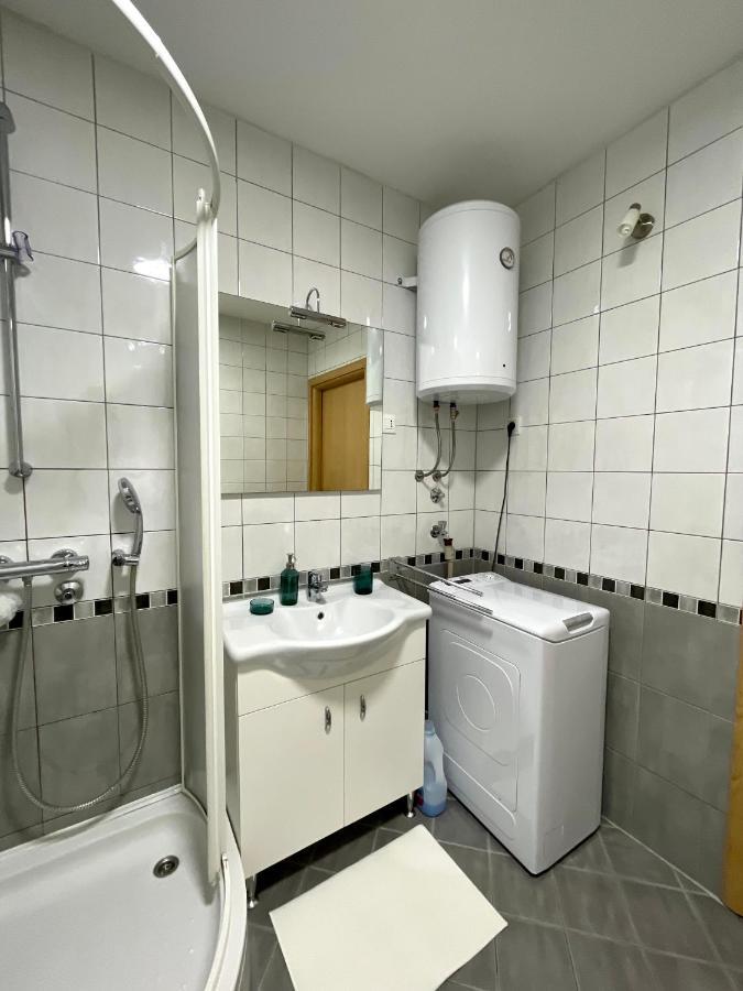 Apartment Dalmatino Baška Voda Eksteriør billede