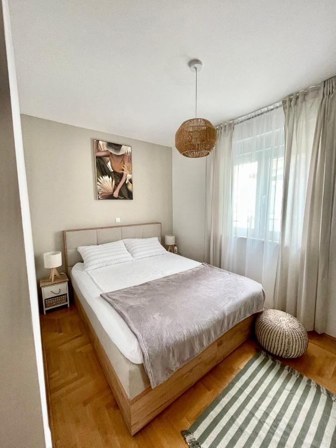 Apartment Dalmatino Baška Voda Eksteriør billede